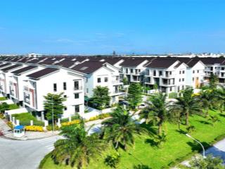 Bán biệt thự ven sông dt 225m2, hỗ trợ vay 70%, ân hạn 18 tháng, ck 10% tại dự án centa riverside