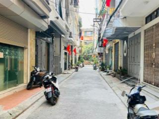 Hoàng quốc việt  bán nhà 4 tầng  vỉa hè ô tô tránh  dt 60m2 x mt 5m  giá 25 tỷ