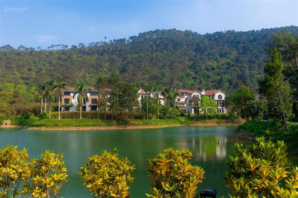 Chuyển nhượng bt đơn lập, view hồ tặng bố mẹ, hầm trú ẩn cho kh yêu sự riêng tư thanh xuan valley