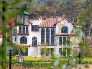 Chuyển nhượng bt đơn lập, view hồ tặng bố mẹ, hầm trú ẩn cho kh yêu sự riêng tư thanh xuan valley