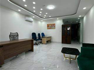 Cho thuê văn phòng cityland ban công thang máy giá chỉ 7triệu5