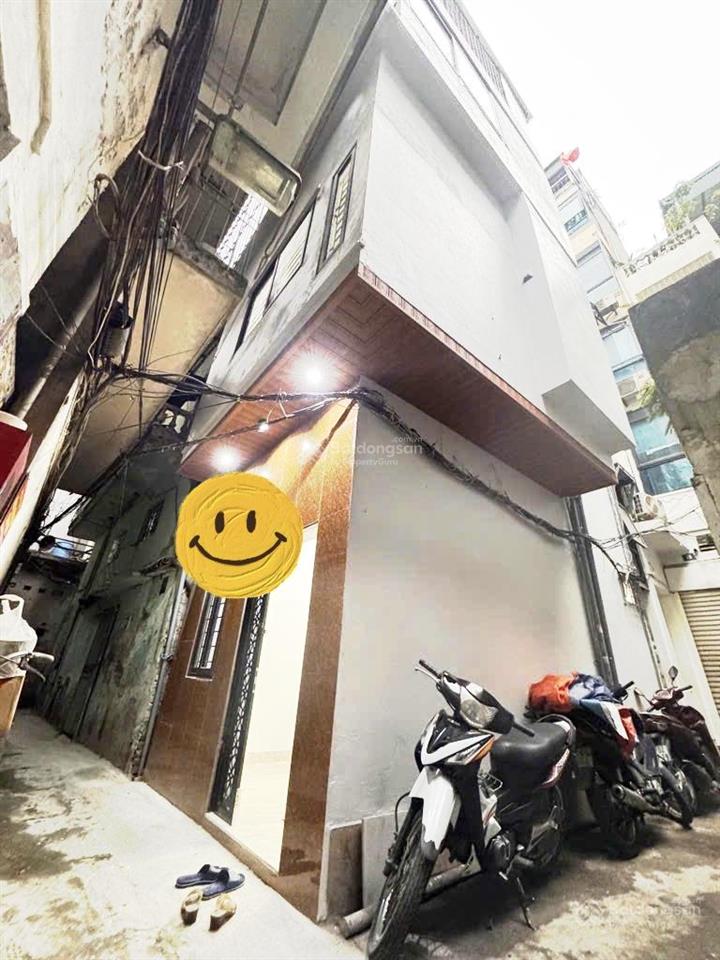 Bán nhà 4 tầng, gần đh bách kinh xây. căn góc 2 thoáng, ngõ to cách phố 20m, nhỉnh 5 tỷ