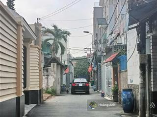 Cho thuê nhà ngay hoàng diệu 2, vincom thủ đức, nhà 3 tầng sân xe hơi