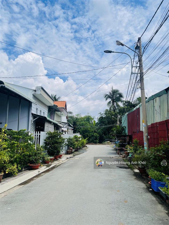 Bán đất đẹp 100m2 , 5x20m vuông a4 đường 6m, ở hay đầu tư đều được