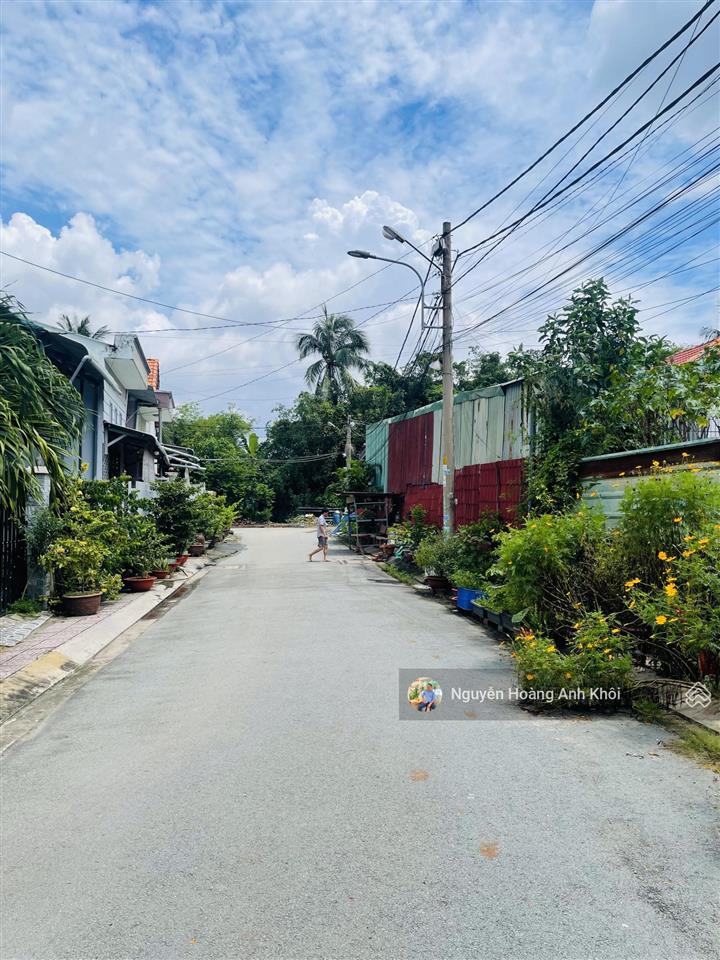 Bán đất đẹp 100m2 , 5x20m vuông a4 đường 6m, ở hay đầu tư đều được