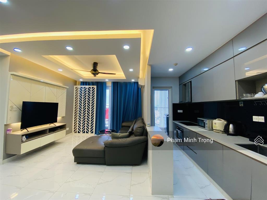 Cho thuê cc 3pn, 2wc, 104m2 giá siêu hời tại sunrise city view, tân hưng, q7, tp. hcm