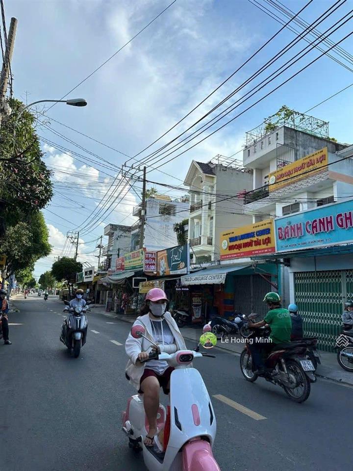 Nhà shr 200m2 đúc 2 tầng mặt tiền nguyễn thị đặng đoạn sát bên trường nguyễn huệ, võ trường toản