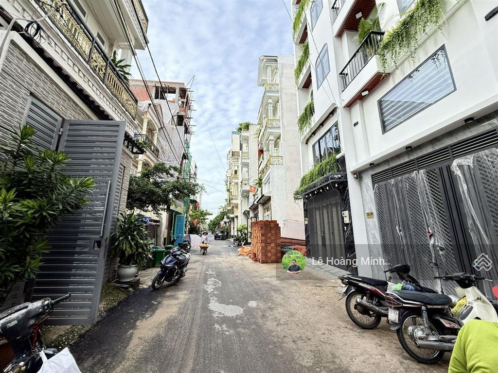 Nhà phố 1 lửng 3 lầu, full nội thất hẻm 8m thông nguyễn ảnh thủ