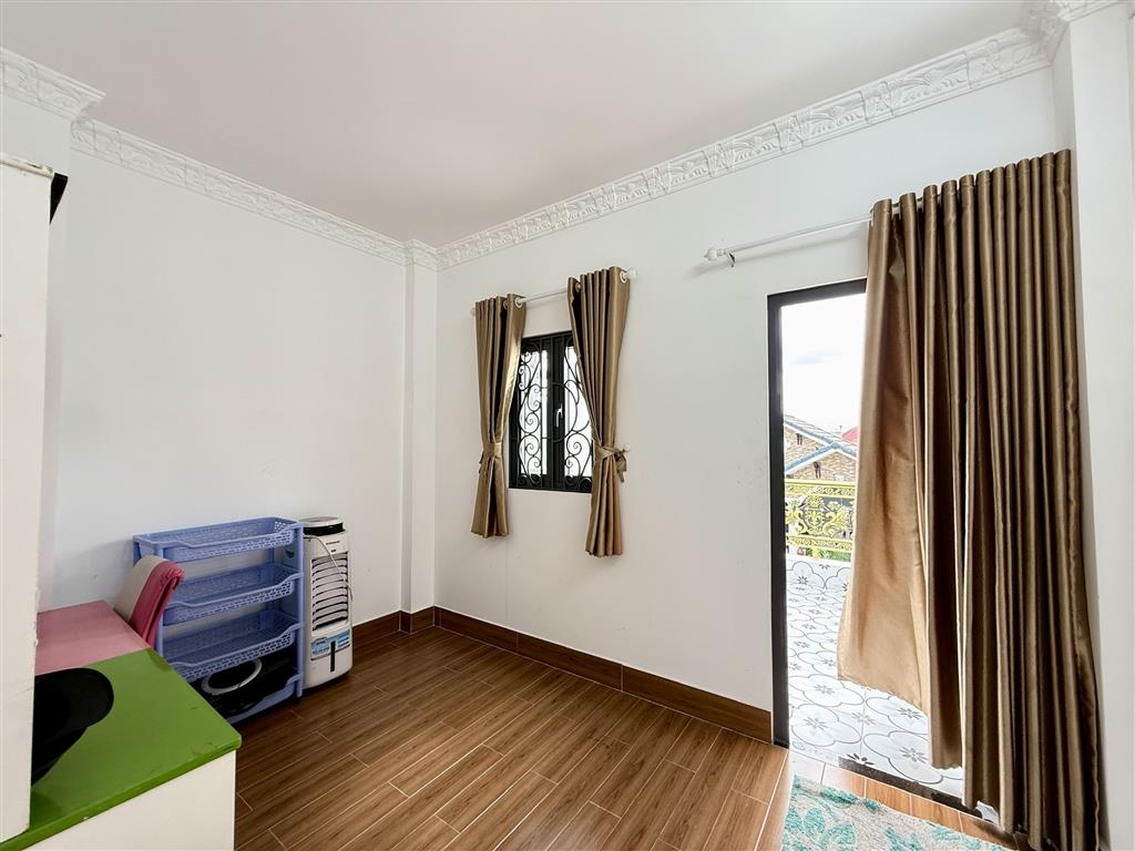 Cặp nhà phố 1 lửng 3 lầu 1/ hẻm 9m đường trương thị hoa (tth 07)