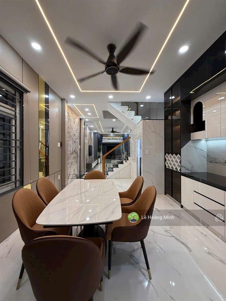 Nhà phố 3 tầng 4m x 25m. góc 2mt đường thới an 13. full nội thất