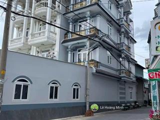 Nhà phố 3 tầng 4m x 25m. góc 2mt đường thới an 13. full nội thất