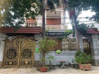 Biệt thự 10m x 20m. 3 tầng trục chính đường 30m khu biệt thự phú nhuận lê thị riêng