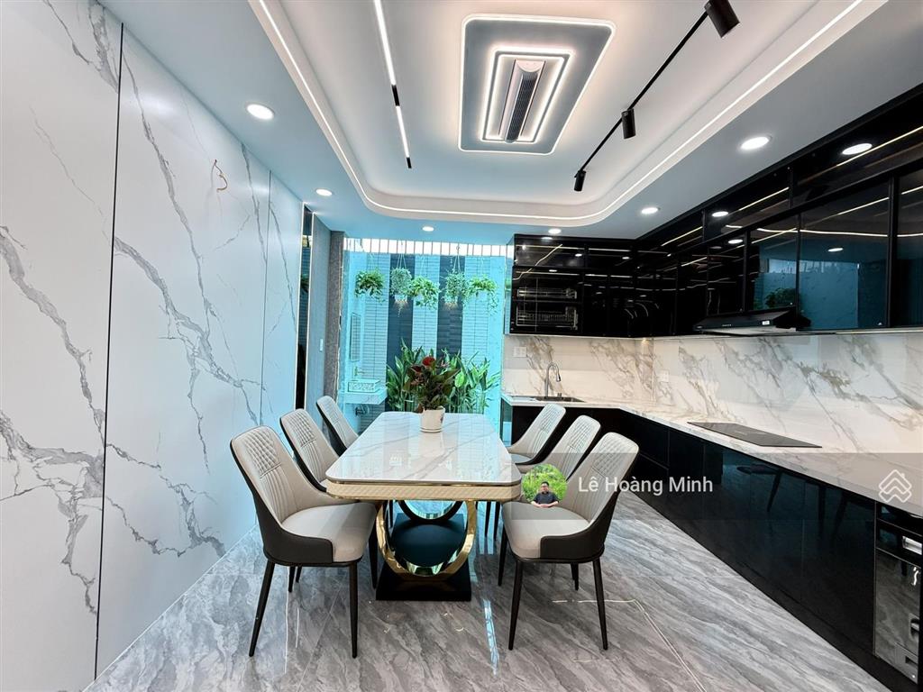 Nhà phố 4m x 16m. xây 1 lửng 3 lầu full nội thất. 1/ hẻm 6m thông đường tân chánh hiệp 18