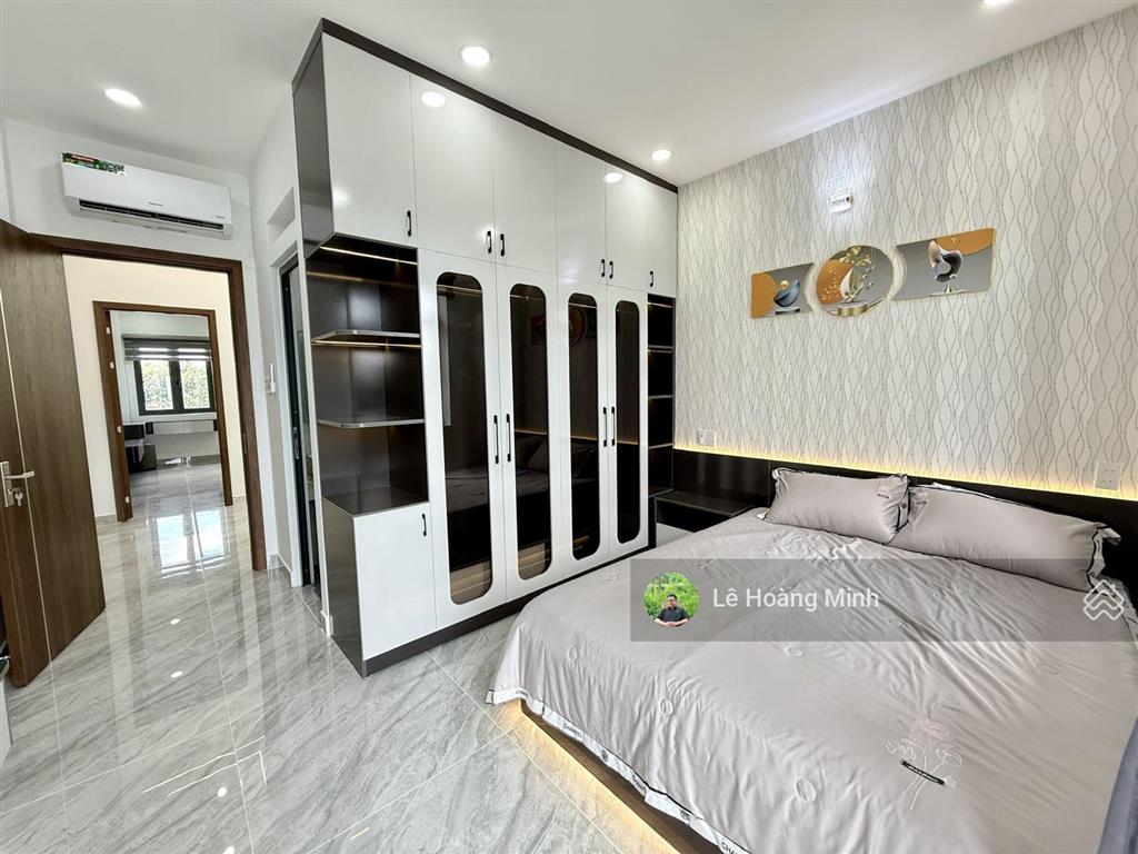 Nhà phố 4m x 16m. xây 1 lửng 3 lầu full nội thất. 1/ hẻm 6m thông đường tân chánh hiệp 18