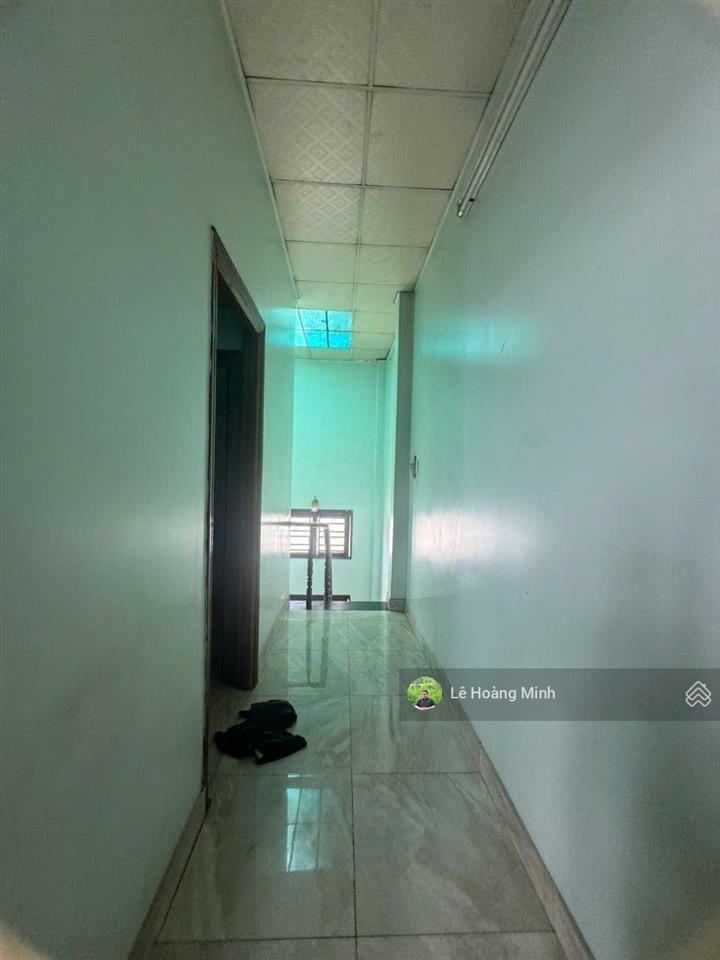 Nhà phố 3 tầng 4,3m x 26m. mặt tiền đường nguyễn ảnh thủ sát bên ngân hàng sacombank