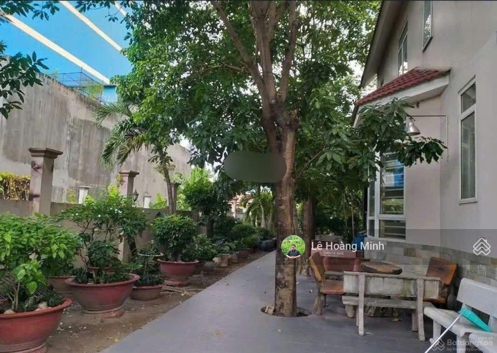 Biệt thự khủng 1080m2 (25m x 45m), mặt tiền đường lê thị riêng, xây 1 hầm 1 lầu