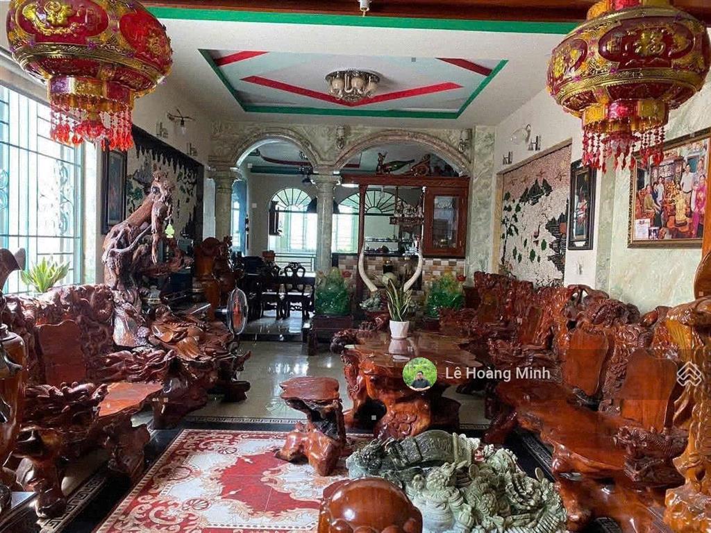 Nhà phố 3 tầng 4,5m x 31m. mặt tiền đường nguyễn ảnh thủ khu sầm uất