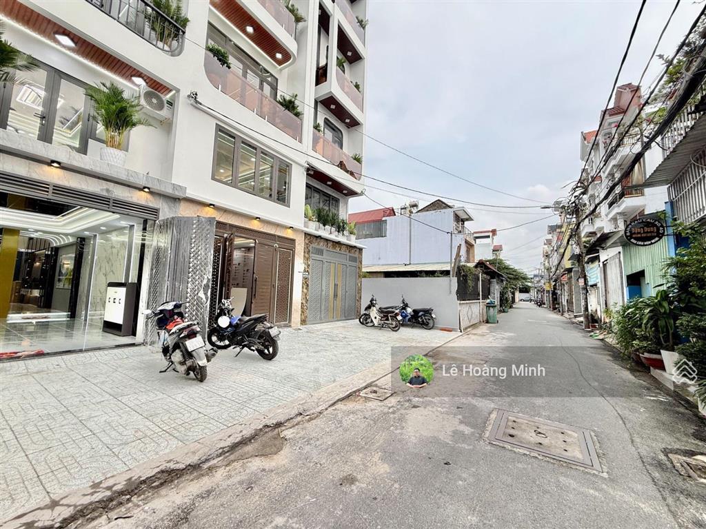 Lên sóng 05 căn siêu phẩm 4 tầng có thang máy hẻm nhựa 8m thông lê thị riêng