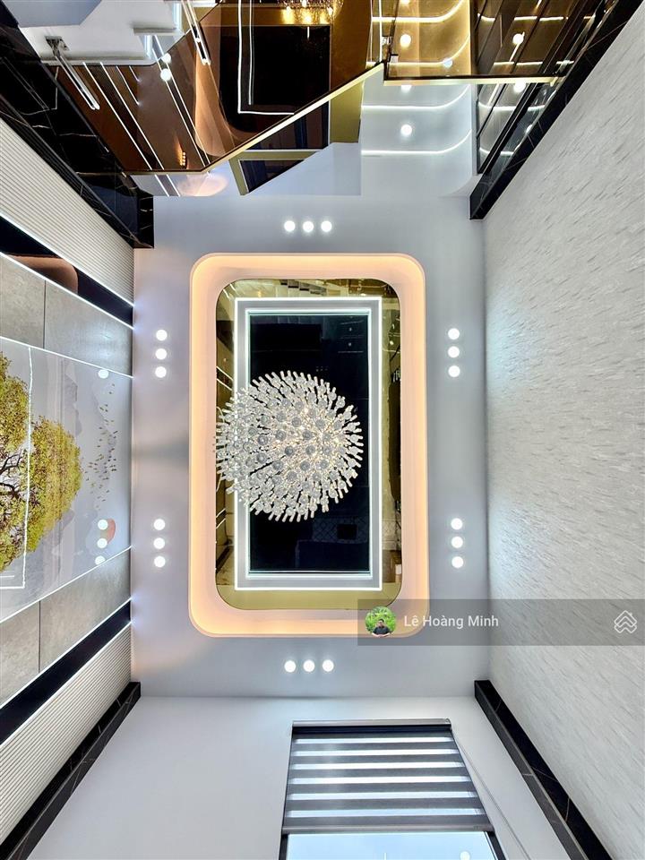 Lên sóng 05 căn siêu phẩm 4 tầng có thang máy hẻm nhựa 8m thông lê thị riêng