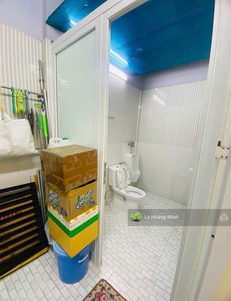 Nhà phố 5m x 20m. 3 tầng mặt tiền đường nhựa thới an 19a