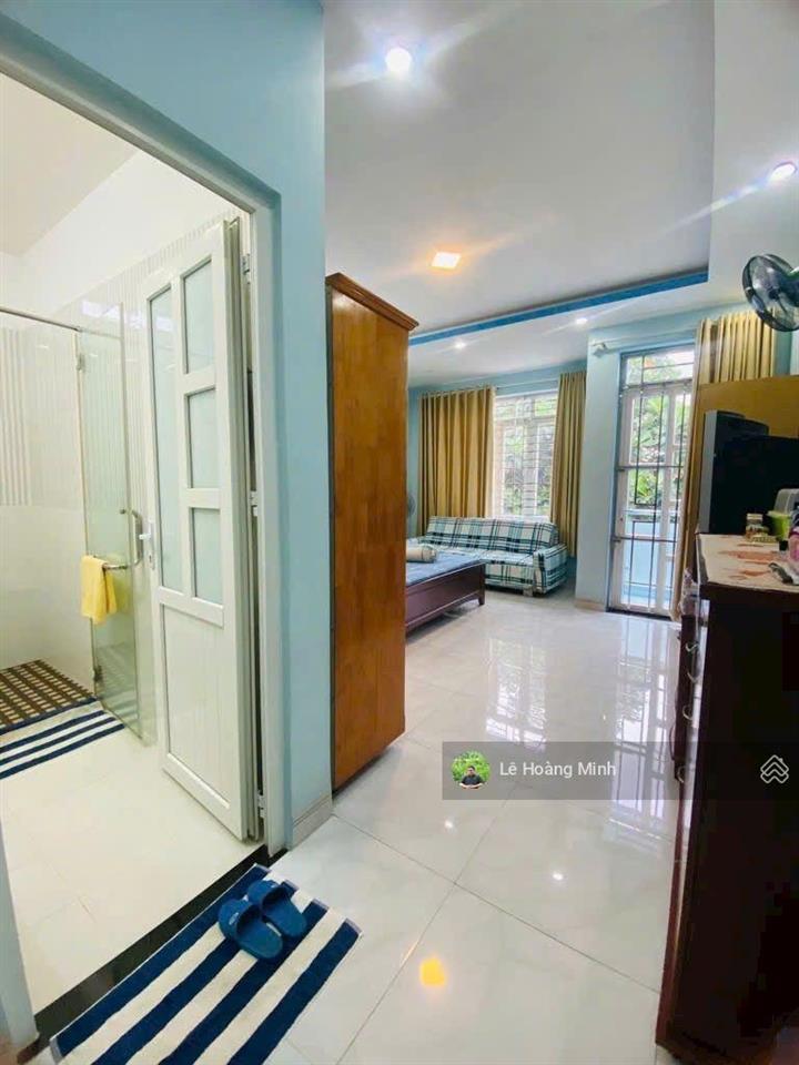 Nhà phố 5m x 20m. 3 tầng mặt tiền đường nhựa thới an 19a