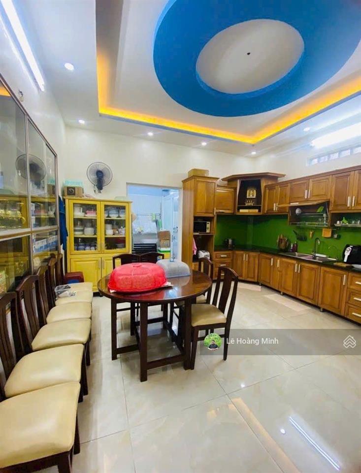 Nhà phố 5m x 20m. 3 tầng mặt tiền đường nhựa thới an 19a