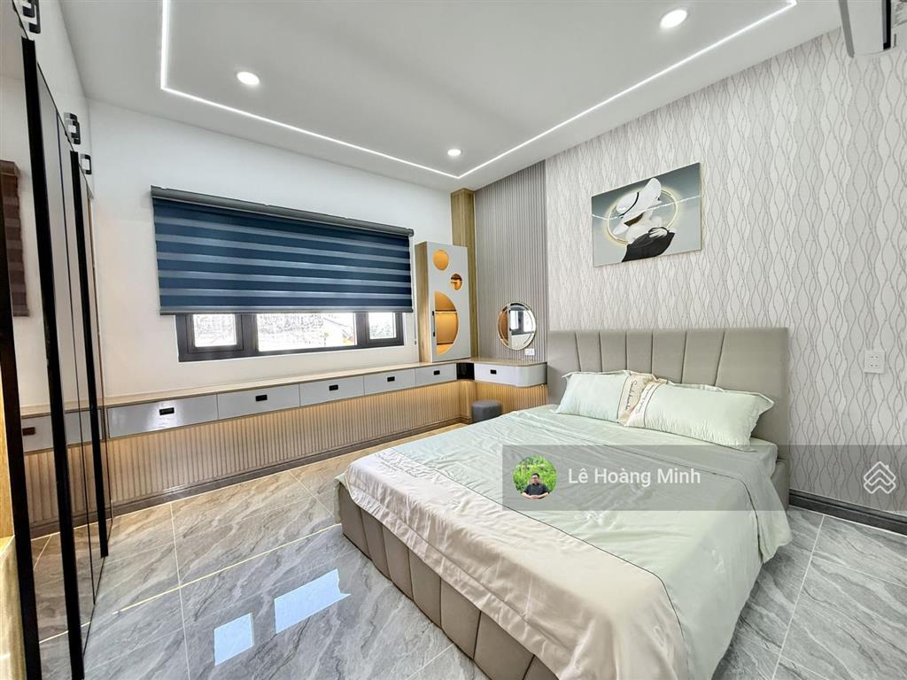 Nhà phố 4m x 17m. xây 1 lửng 2 lầu full nội thất 1/ ngắn hẻm 6m trần thị hè (ht42)