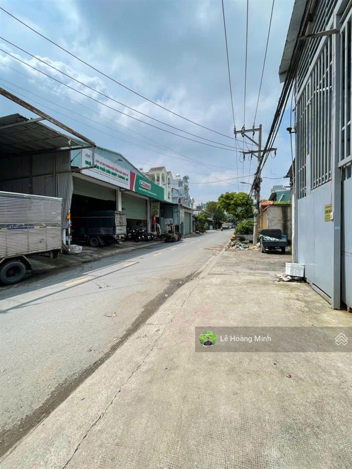 Bán xưởng 8,5m x 32m. mặt tiền đường thới an 13 (xe conter vào trước cửa)