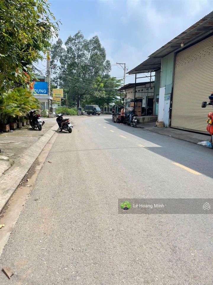 Bán xưởng 8,5m x 32m. mặt tiền đường thới an 13 (xe conter vào trước cửa)