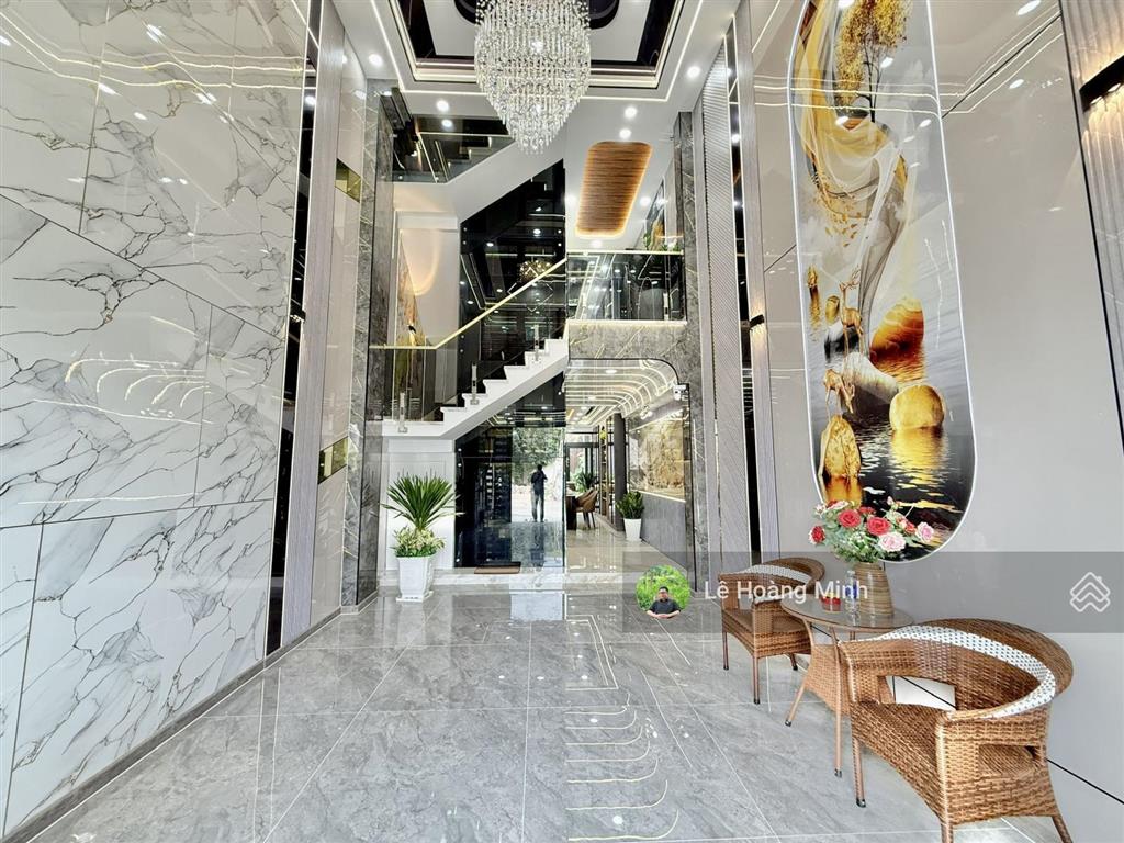 Siêu phẩm 5 tầng có thang máy mặt tiền kinh doanh đường cầu ba phụ  thạnh xuân 25