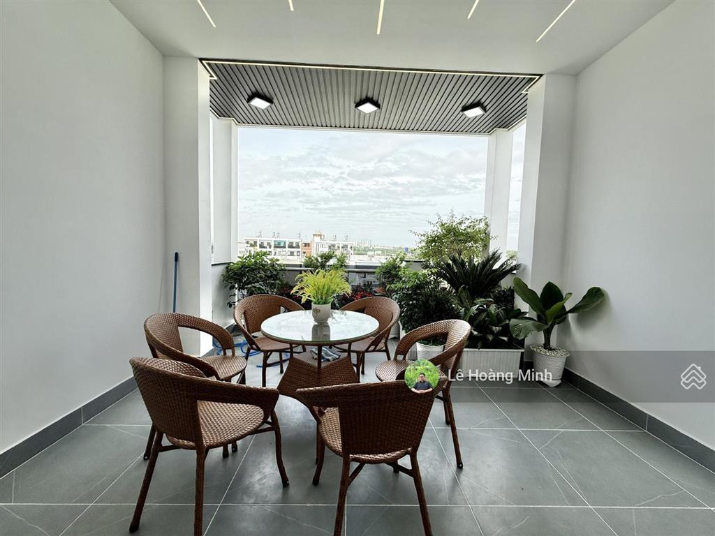 Siêu phẩm 5 tầng có thang máy mặt tiền kinh doanh đường cầu ba phụ  thạnh xuân 25