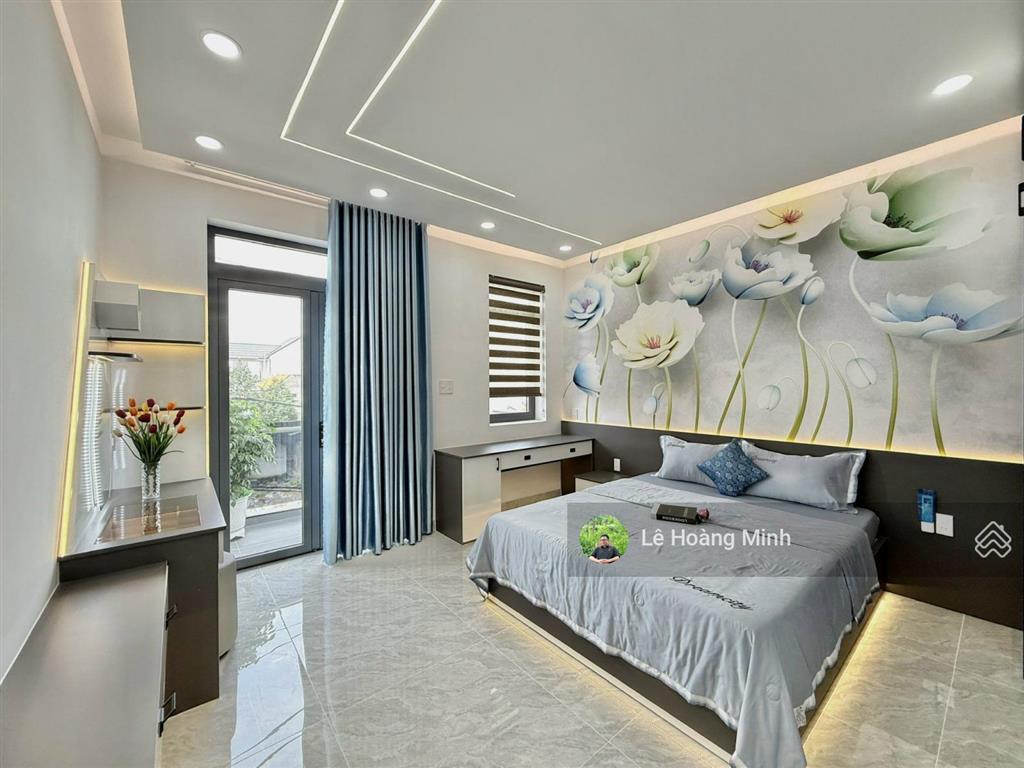 Siêu phẩm 5 tầng có thang máy mặt tiền kinh doanh đường cầu ba phụ  thạnh xuân 25