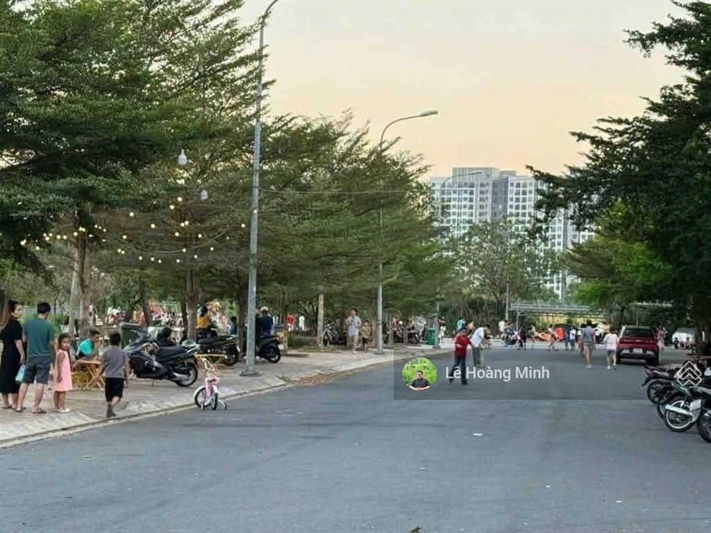 Còn mấy lô đất đẹp ngang 5m. hẻm nhựa 14m kdc hà đô river side lê thị riêng