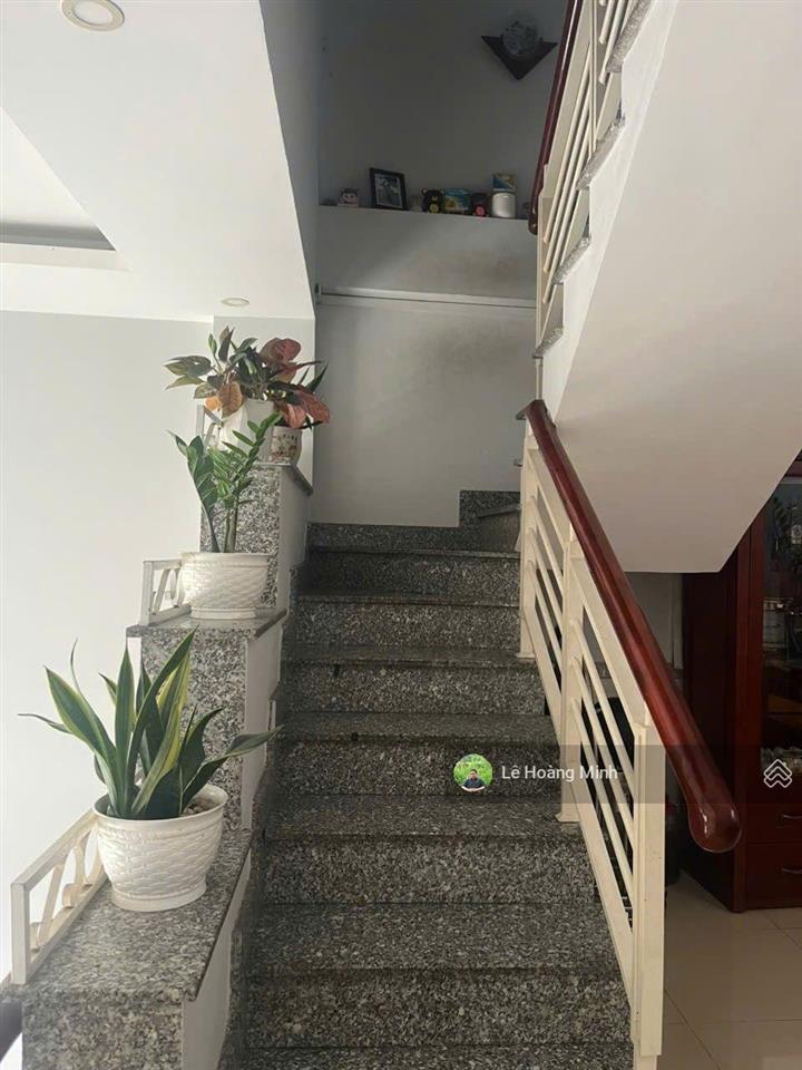 Nhà phố 1 lửng 1 lầu 1/ hẻm 6m thông đường bùi văn ngữ