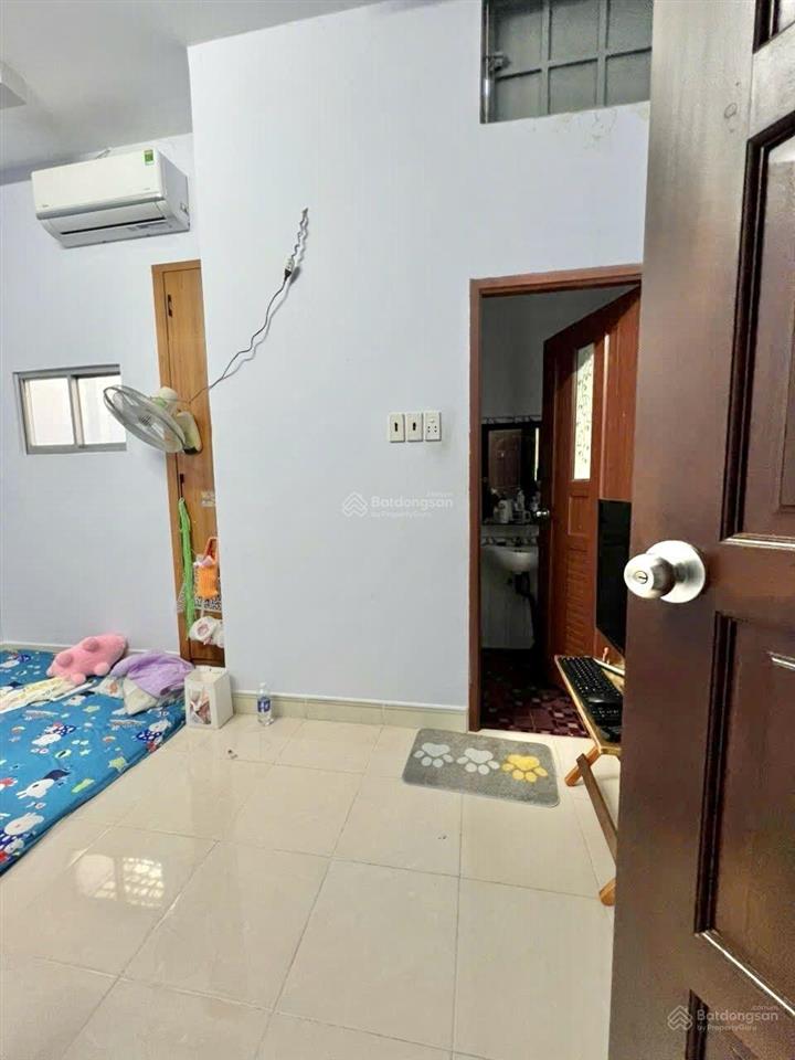 Nhà đẹp hẻm xe hơi full nội thất 1/ ngắn hẻm xe hơi đường tân thới hiệp 09