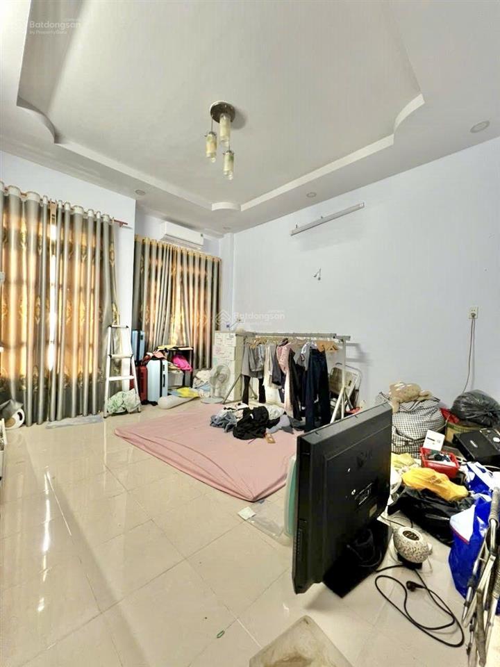 Nhà đẹp hẻm xe hơi full nội thất 1/ ngắn hẻm xe hơi đường tân thới hiệp 09