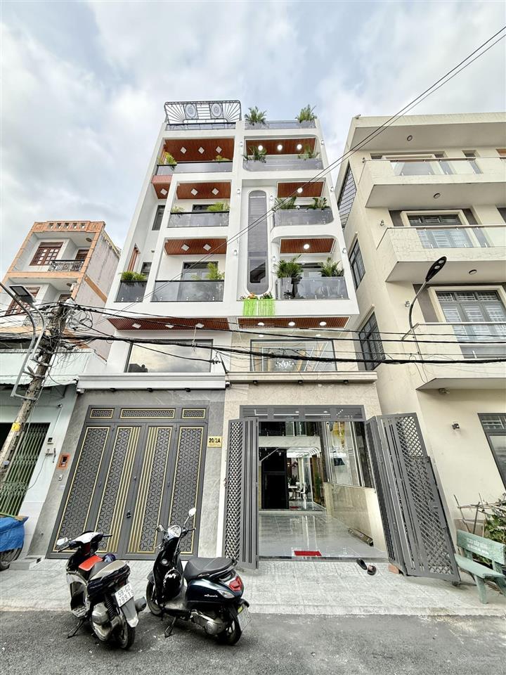 Siêu phẩm 4m x 18m. 4 tầng ô thang máy. 1/ hẻm 8m thông đường trung mỹ tây 09