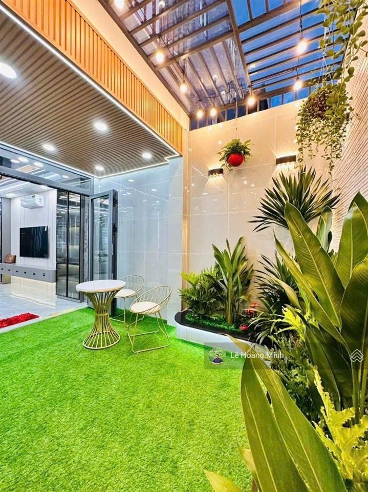 Siêu phẩm 4m x 20m có thang máy và ô chờ 1/ hẻm nhựa 8m thạnh lộc 37