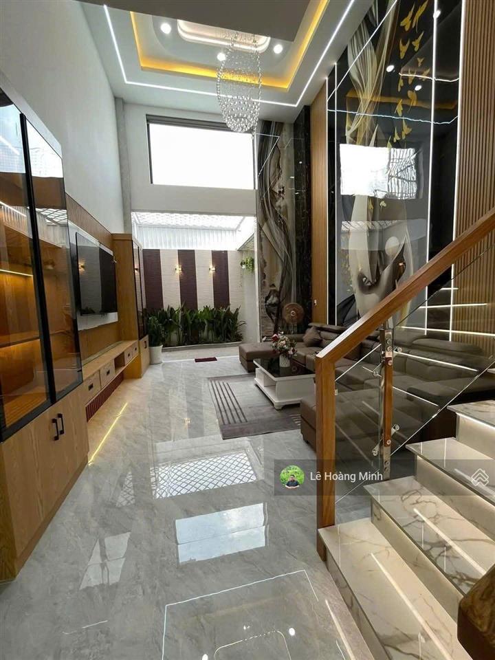 Siêu phẩm 4m x 20m. 4 tầng có thang máy 1/ hẻm nhựa 8m, đường trần thị cờ