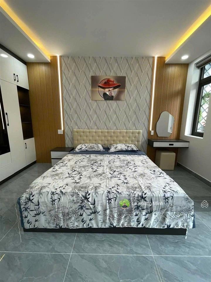 Siêu phẩm 4m x 20m. 4 tầng có thang máy 1/ hẻm nhựa 8m, đường trần thị cờ