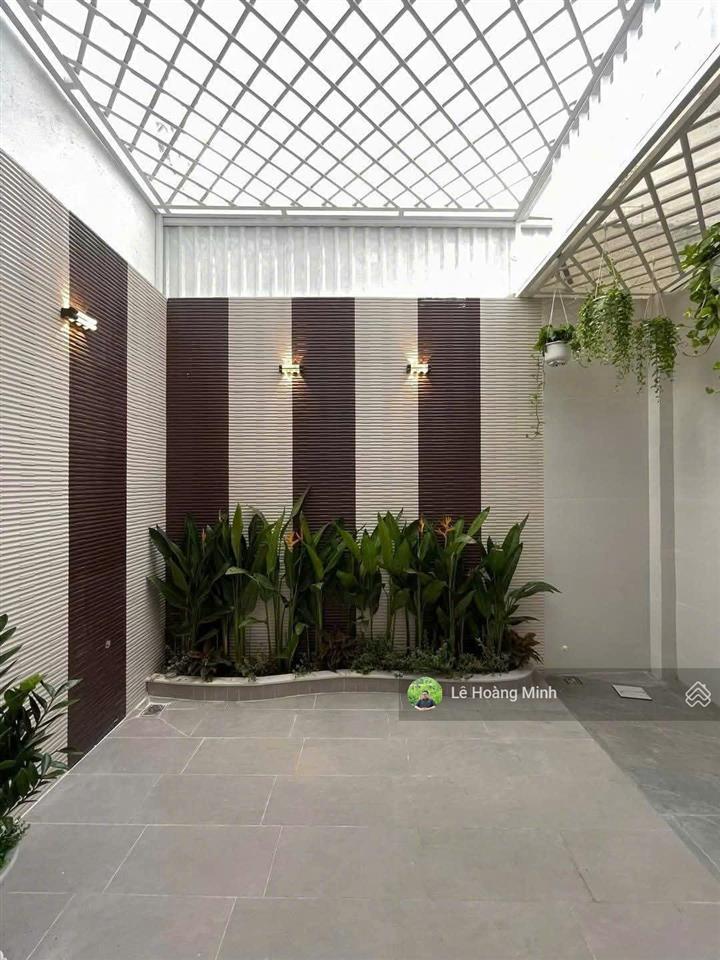 Siêu phẩm 4m x 20m. 4 tầng có thang máy 1/ hẻm nhựa 8m, đường trần thị cờ