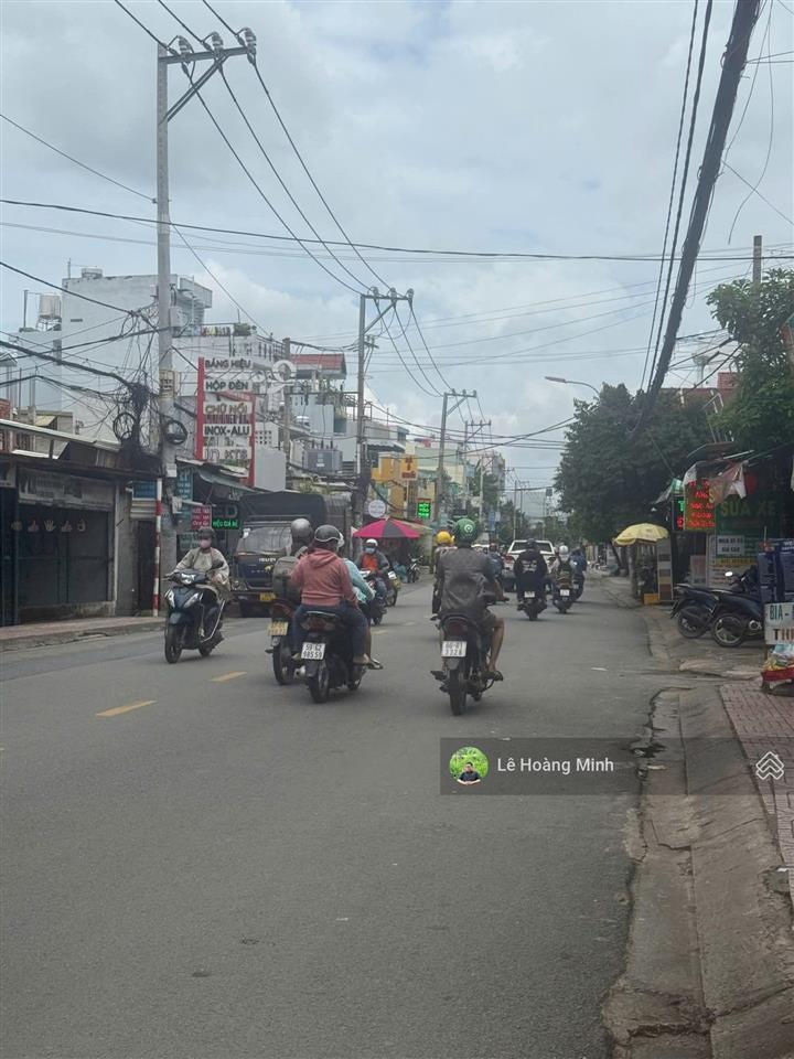 Nhà phố 5m x 25m. 5 tầng có thang máy mặt tiền đường nguyễn thị kiểu