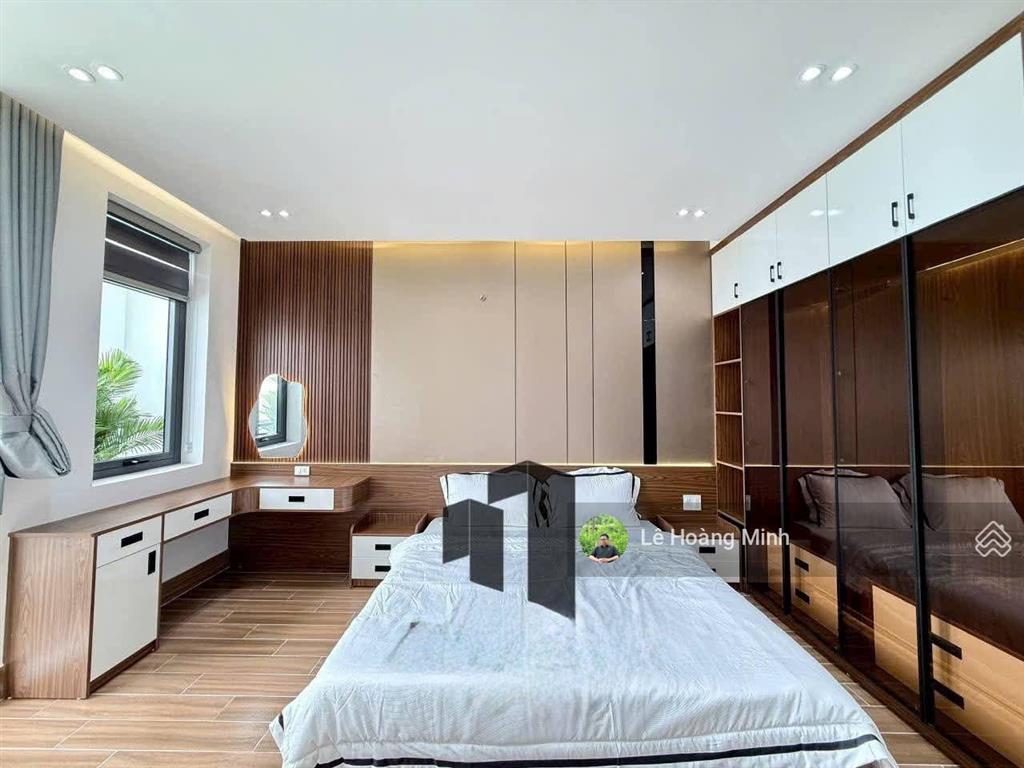 Cặp siêu phẩm 4,8m x 22m, 5 tầng thang máy 1/ hẻm nhựa 8m phan văn hớn. ngay trường chinh