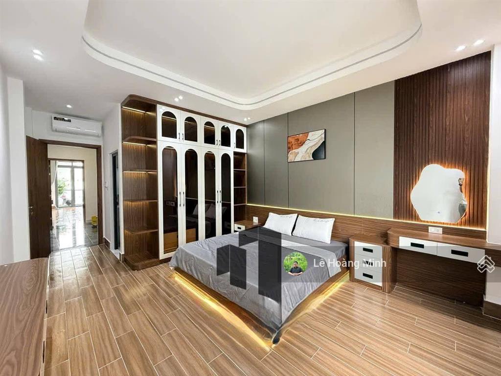 Cặp siêu phẩm 4,8m x 22m, 5 tầng thang máy 1/ hẻm nhựa 8m phan văn hớn. ngay trường chinh