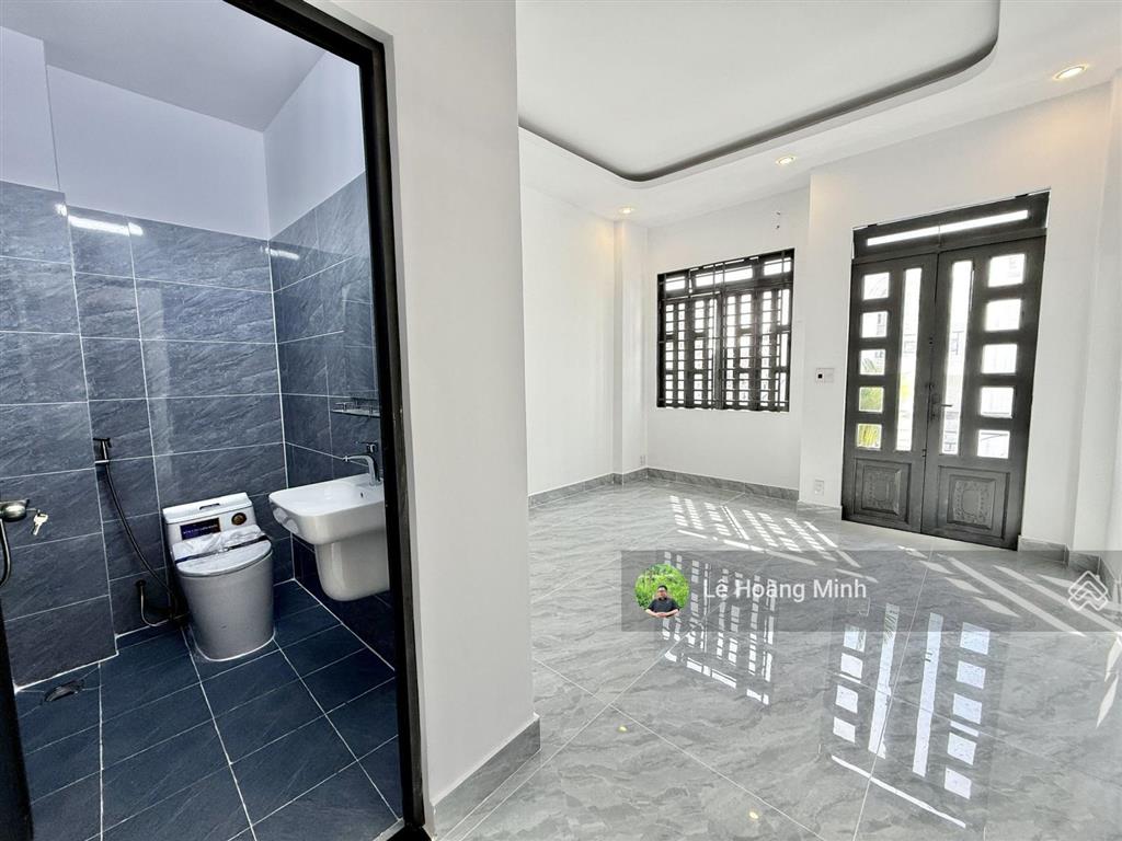 Nhà phố 4m x 16m, đúc 2 lầu 1/ ngắn hẻm 5m đường trần thị cờ