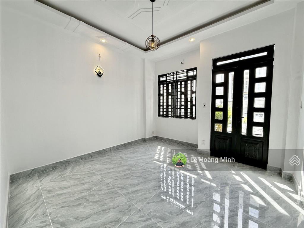 Nhà phố 4m x 16m, đúc 2 lầu 1/ ngắn hẻm 5m đường trần thị cờ