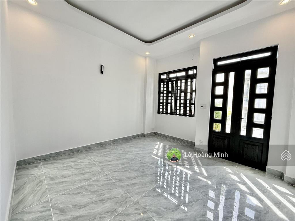 Nhà phố 4m x 16m, đúc 2 lầu 1/ ngắn hẻm 5m đường trần thị cờ