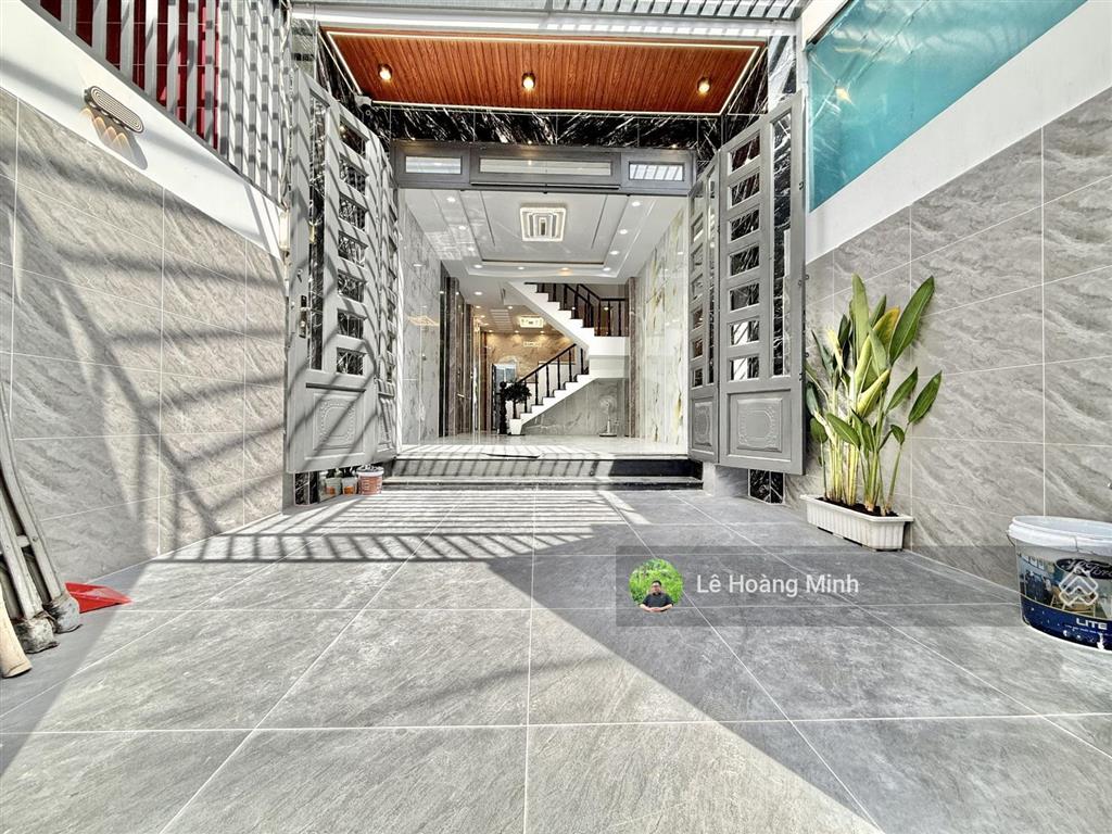 Nhà phố 4m x 16m, đúc 2 lầu 1/ ngắn hẻm 5m đường trần thị cờ