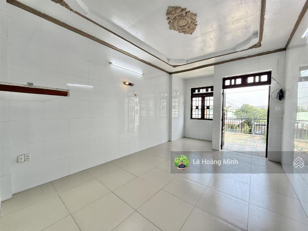 Nhà shr 75m2 đúc 1 lầu 4pn mặt tiền đường kinh doanh trần thị cờ