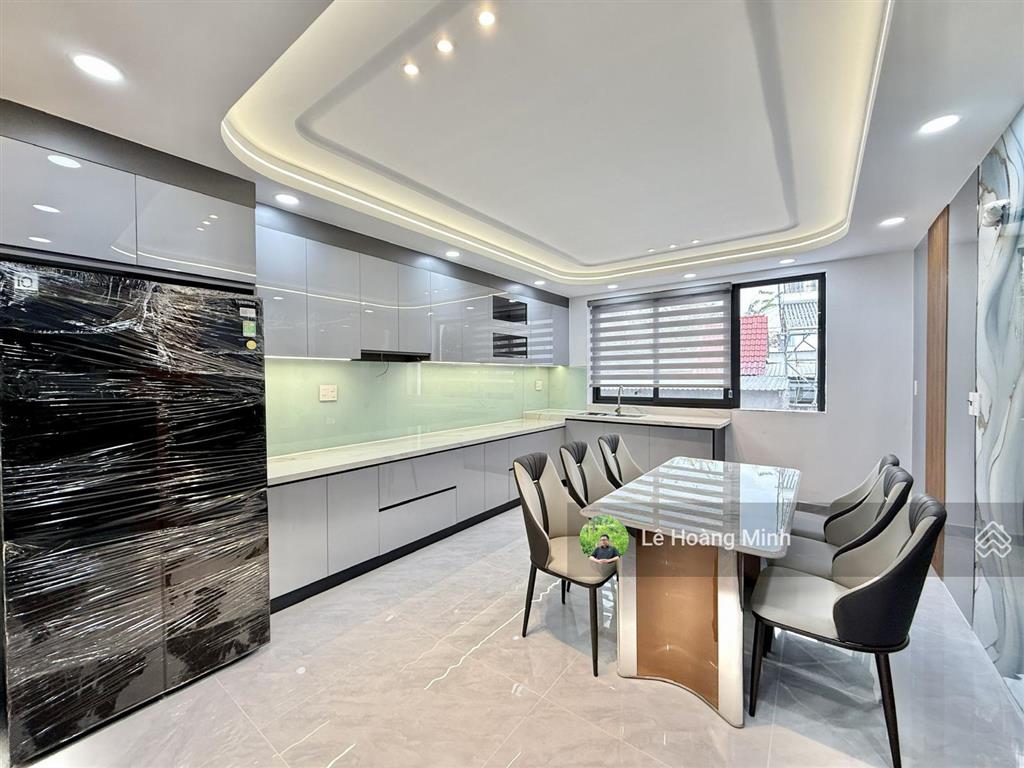 Siêu phẩm 5 tầng có thang máy 1/ hẻm nhựa 8m, tân chánh hiệp 18